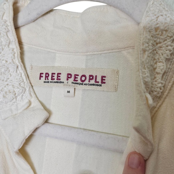 Free People NWT Military Jacket Button Up Crochet Trim White Size M Boho Chic - Picture 3 of 11